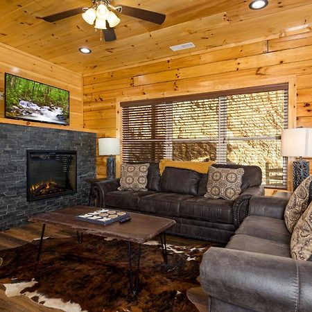 5Bd5B Escape Cabin With 2 Hottubs, Thtr &Game Rm,1Mi To The Parkway! 4Mi To Dollywood - Spring Deal Pigeon Forge Exterior foto
