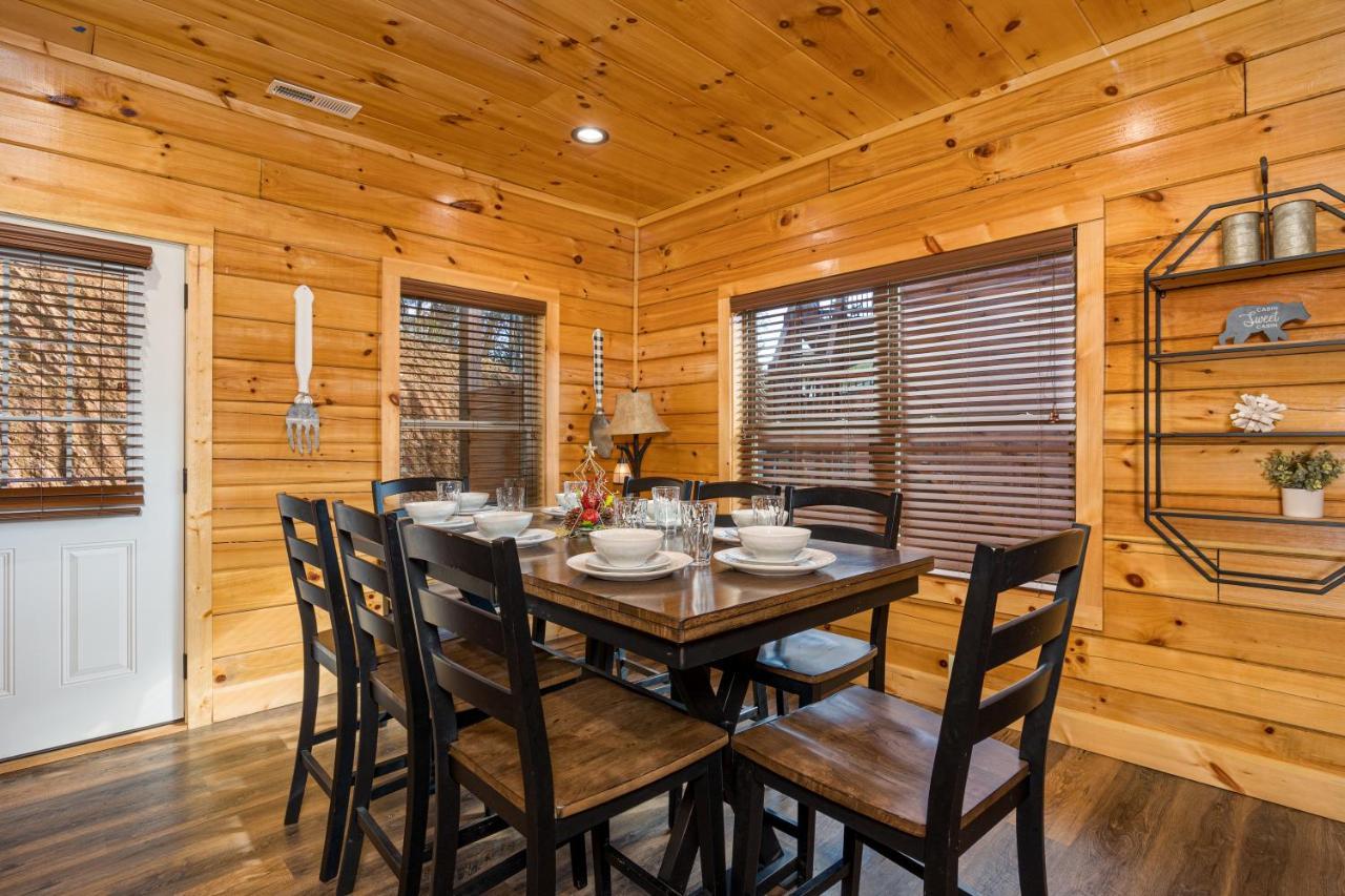 5Bd5B Escape Cabin With 2 Hottubs, Thtr &Game Rm,1Mi To The Parkway! 4Mi To Dollywood - Spring Deal Pigeon Forge Exterior foto