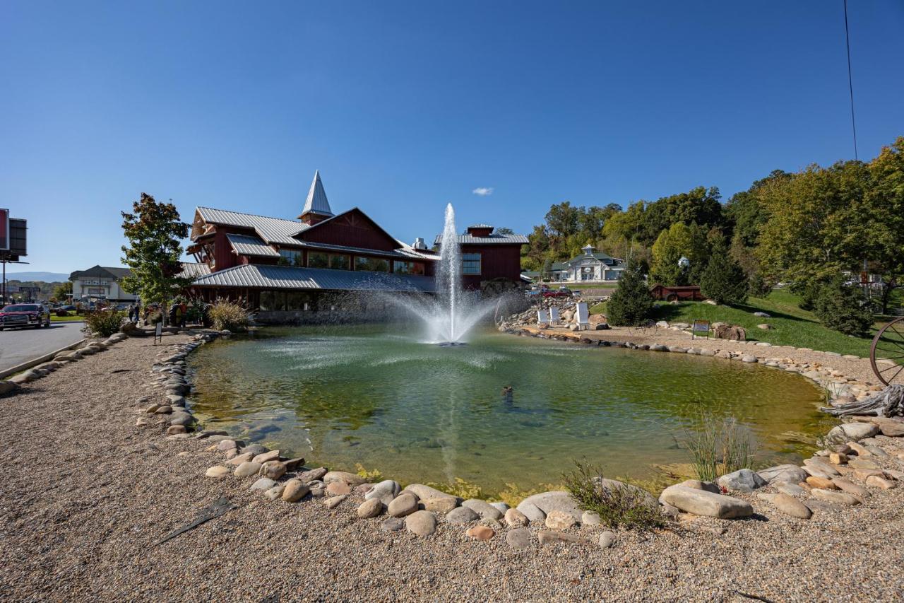 5Bd5B Escape Cabin With 2 Hottubs, Thtr &Game Rm,1Mi To The Parkway! 4Mi To Dollywood - Spring Deal Pigeon Forge Exterior foto